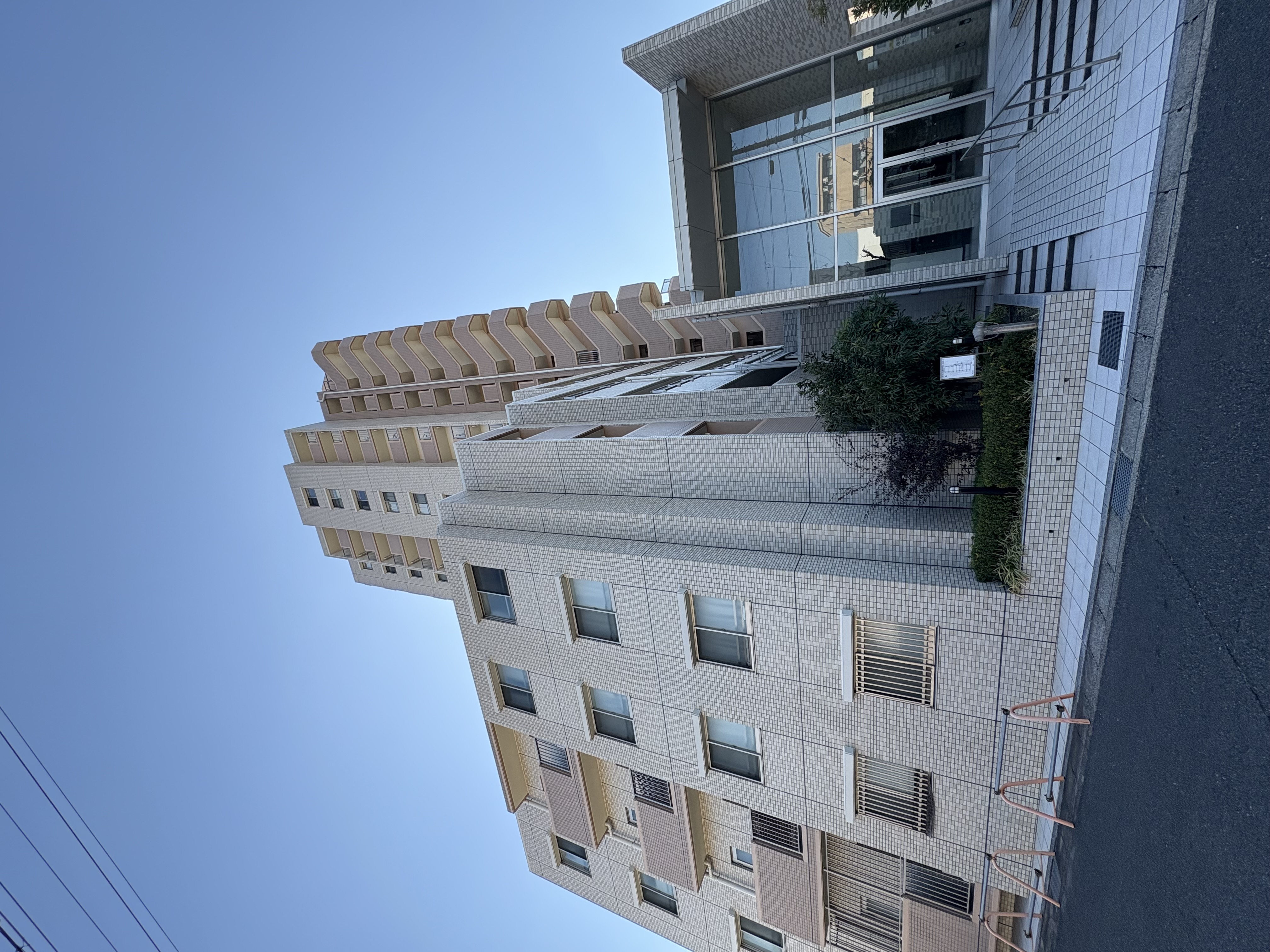 ファミリアーレ平手南